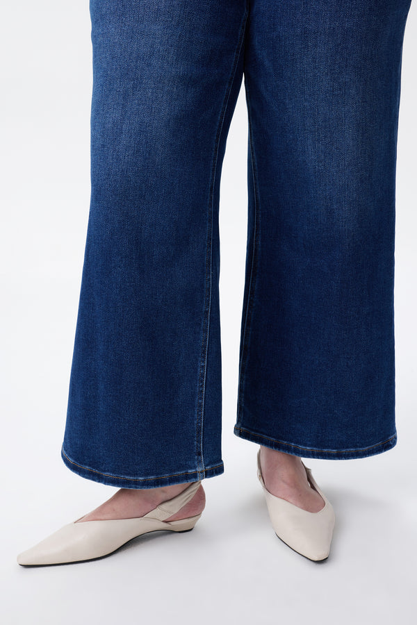 High Rise Ankle Wide Leg Jeans