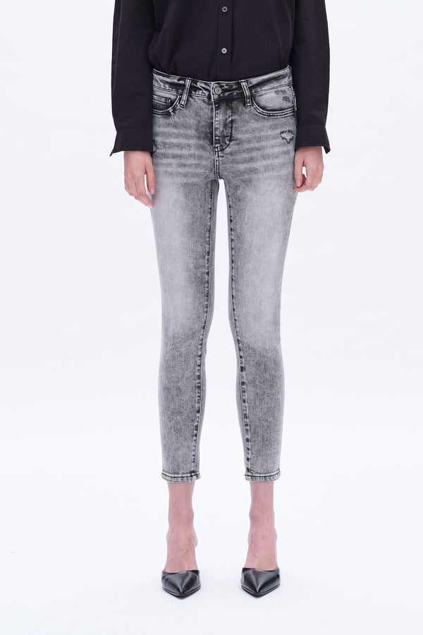 Mid Rise Skinny Jeans-Skinny-BAYEAS