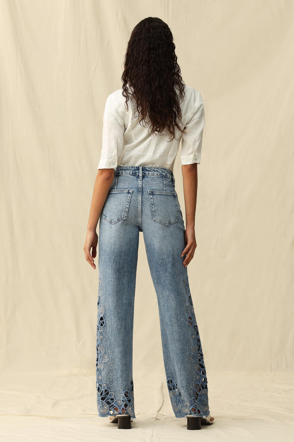 Mid Rise Wide Leg Jeans