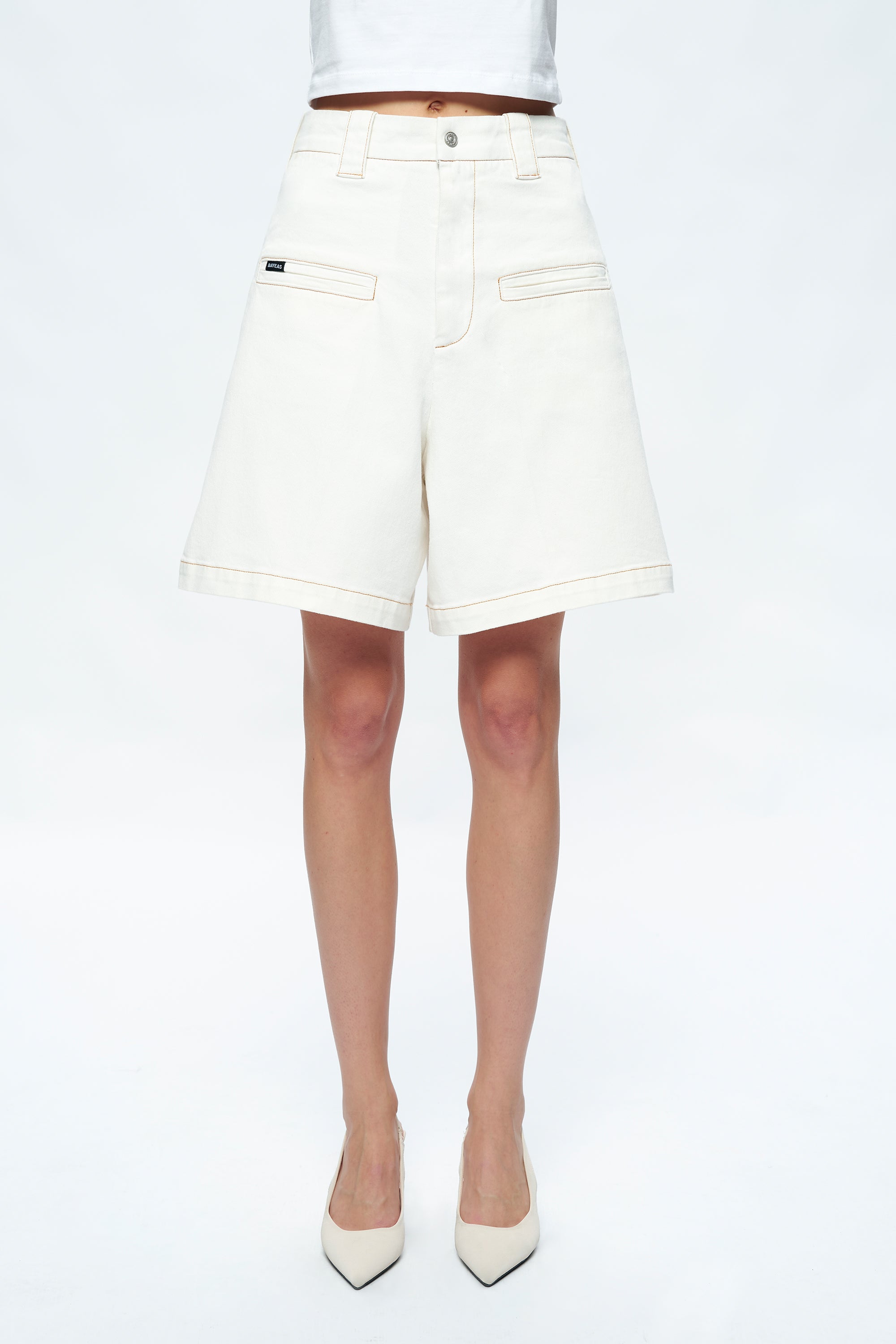 【SCENERITY】Wake Bermuda Jeans Wake Bermuda Denim Jeans - SCENERITY | 60% - Asian Fashion