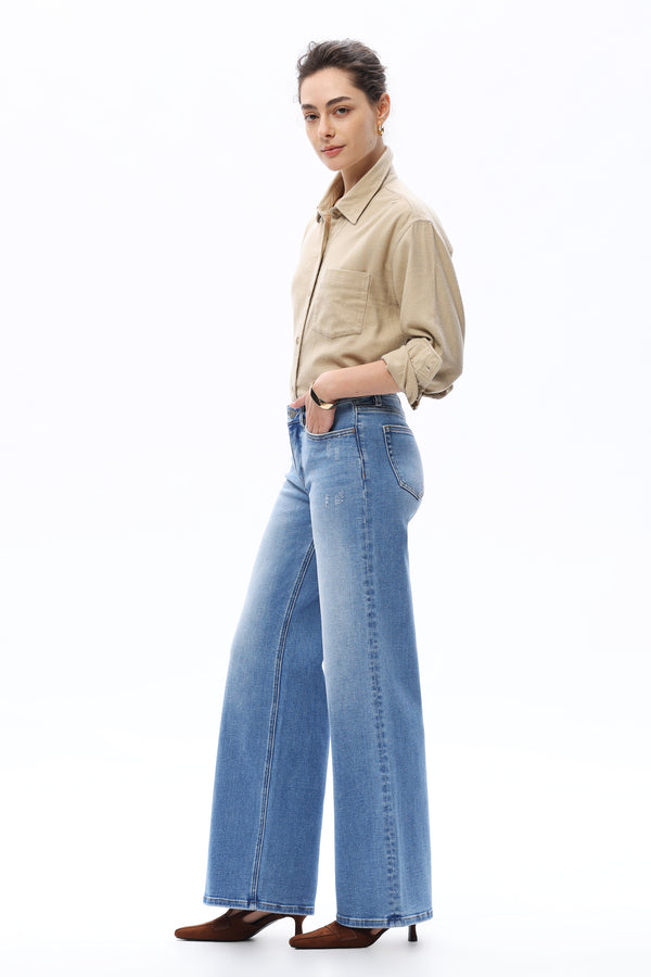 Mid Rise Wide Leg Jeans