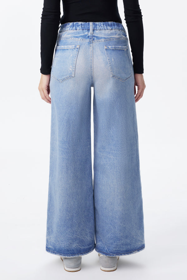 Distressed High Rise Wide Leg Jeans