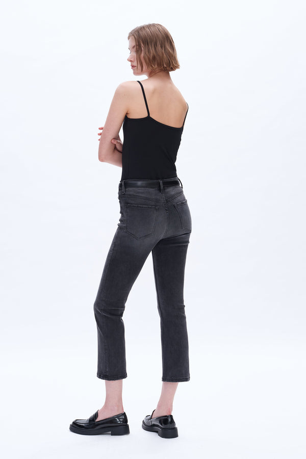 HIGH RISE CROP FLARE - FEATURED ON FLIP-BAYEAS