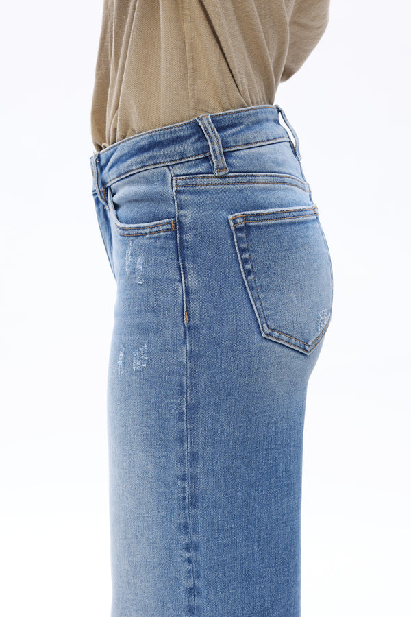 Mid Rise Wide Leg Jeans