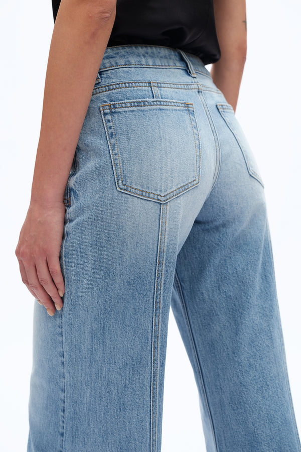 Mid Rise Flare Leg Denim Jeans-Flare & Bootcut-BAYEAS