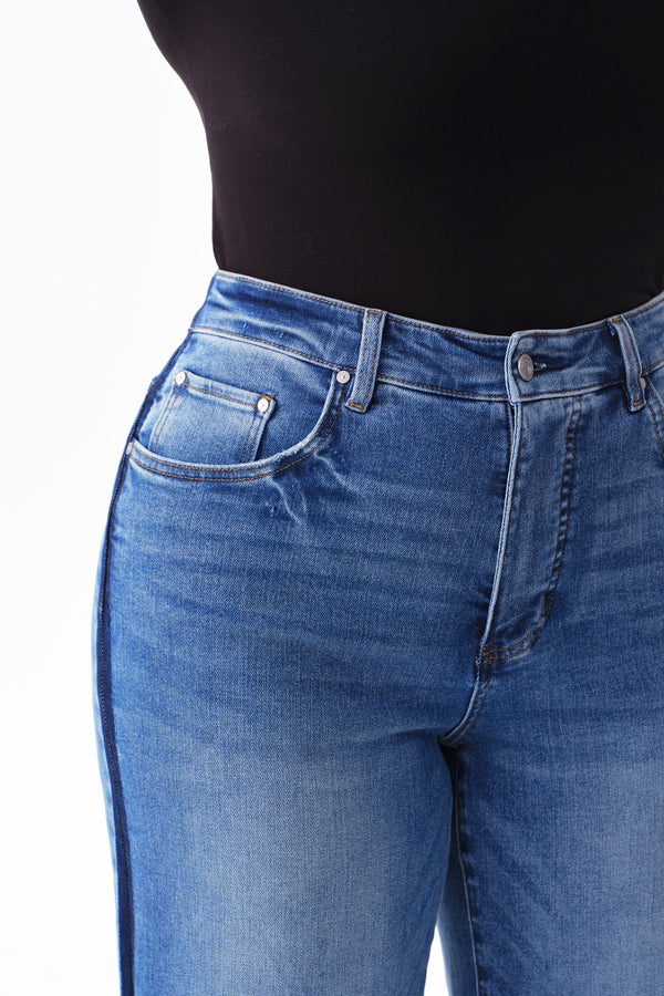 Mid Rise Wide Leg Jeans
