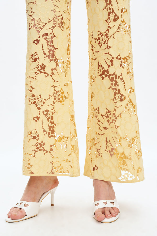 BUTTER YELLOW