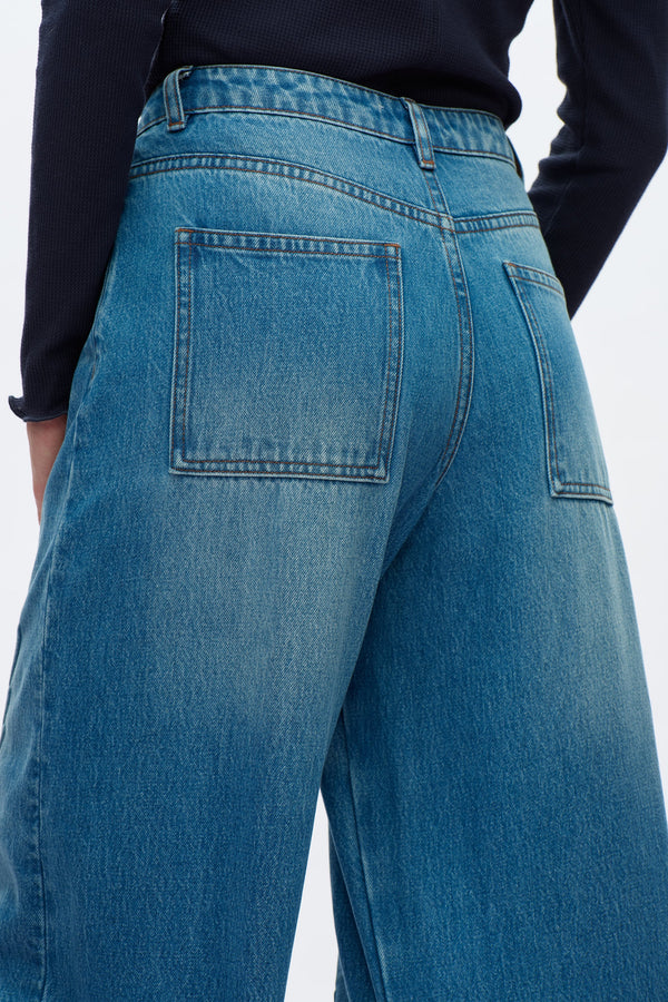 unique-id-ddb32d3a-adf9-42ce-b5fa-a139354e541a