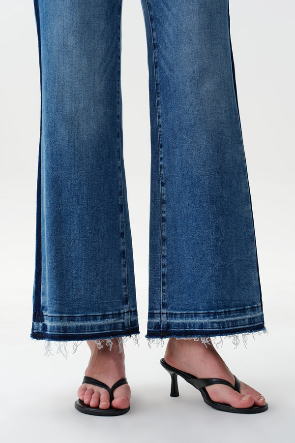 Mid Rise Wide Leg Jeans