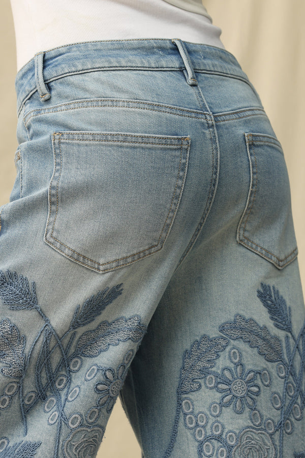 unique-id-e0af5bda-96d4-42d5-9823-ccae092e06b9