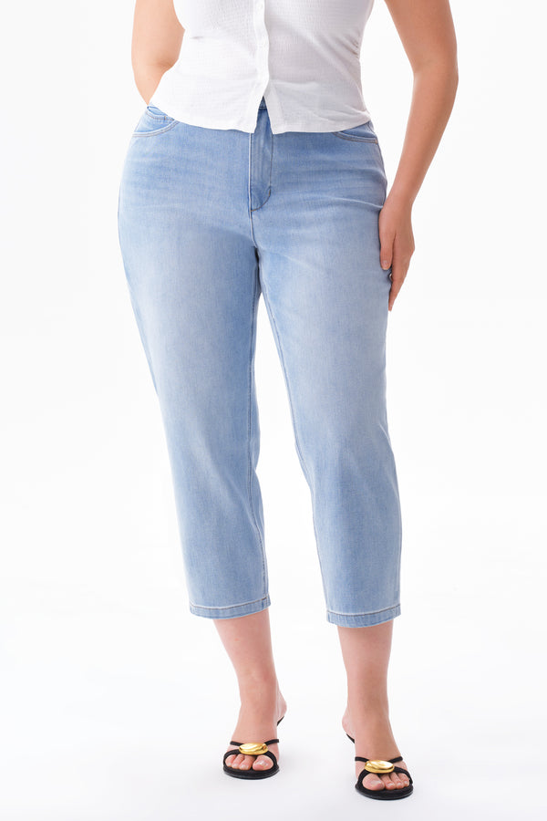 Super High Rise Capri Mom Jeans