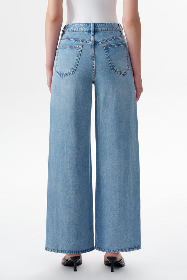 High Rise Wide Leg Jeans