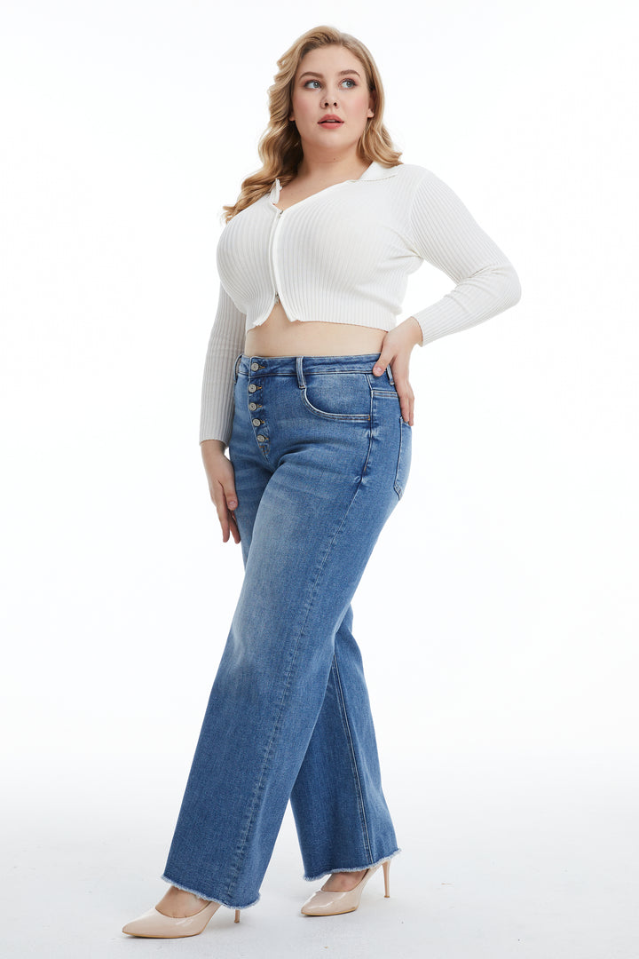 PLUS SIZE HIGH RISE WIDE LEG JEANS WITH FRAYED HEM