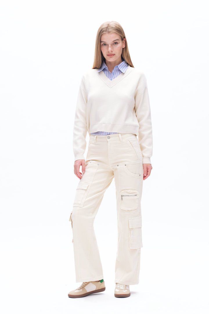 Carry Mid Rise Wide Leg Cargo Pants