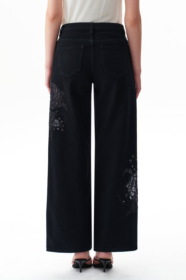 Mid Rise Relaxed Straight Jeans