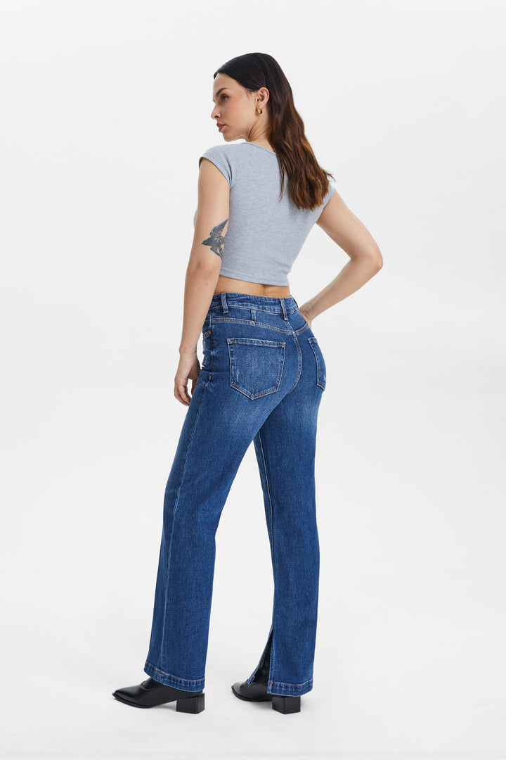 HIGH RISE STRAIGHT JEANS WITH SLIT