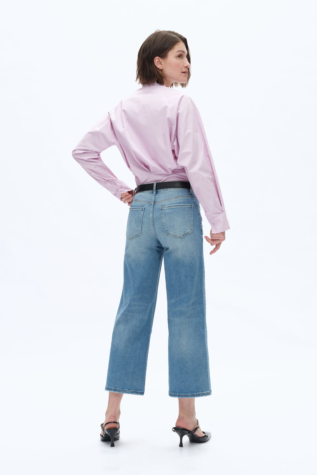 Low Rise Wide Leg Crop Denim Jeans