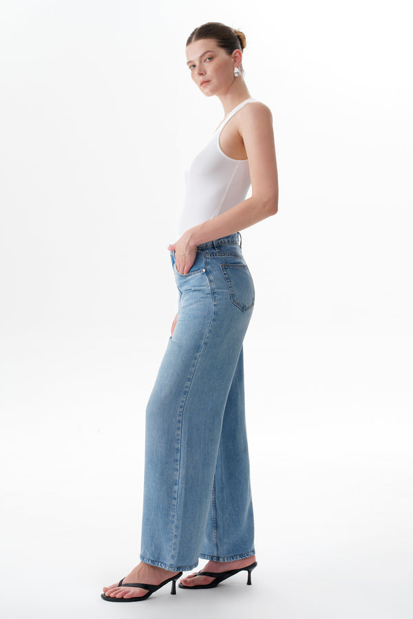 High Rise Wide Leg Jeans