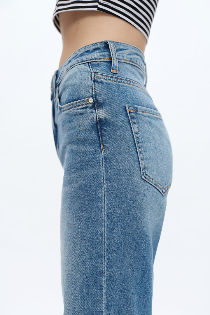 High Rise Wide Leg Denim Jeans With Raw Hem