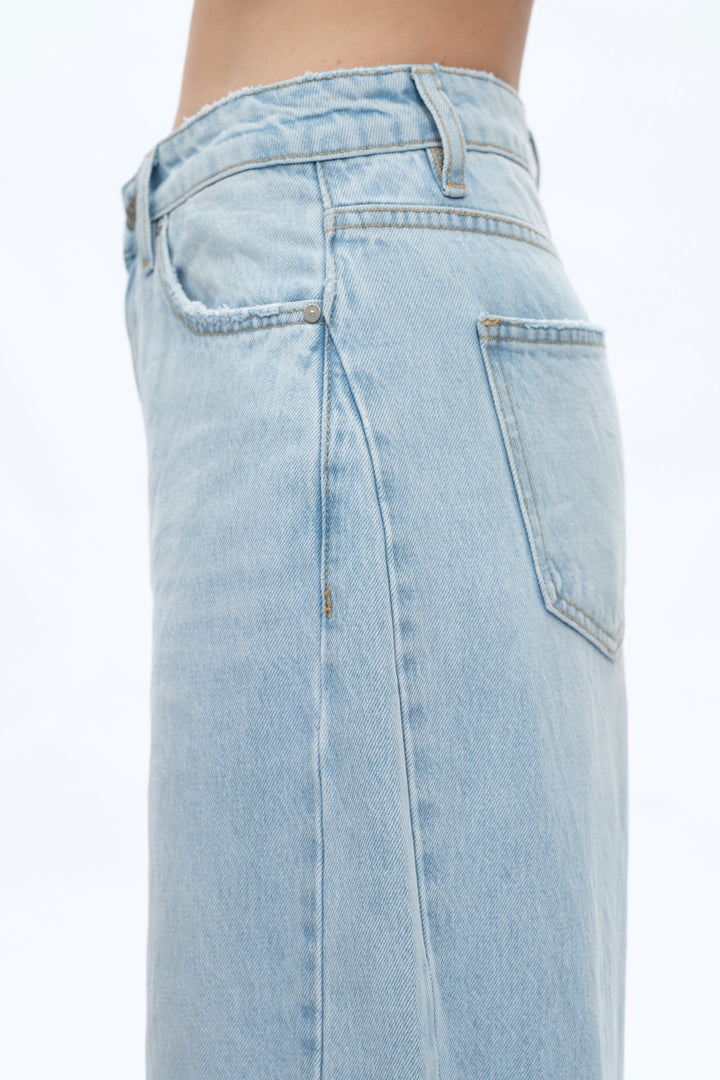 Super High Rise Pieced Barrel Leg Denim Jeans