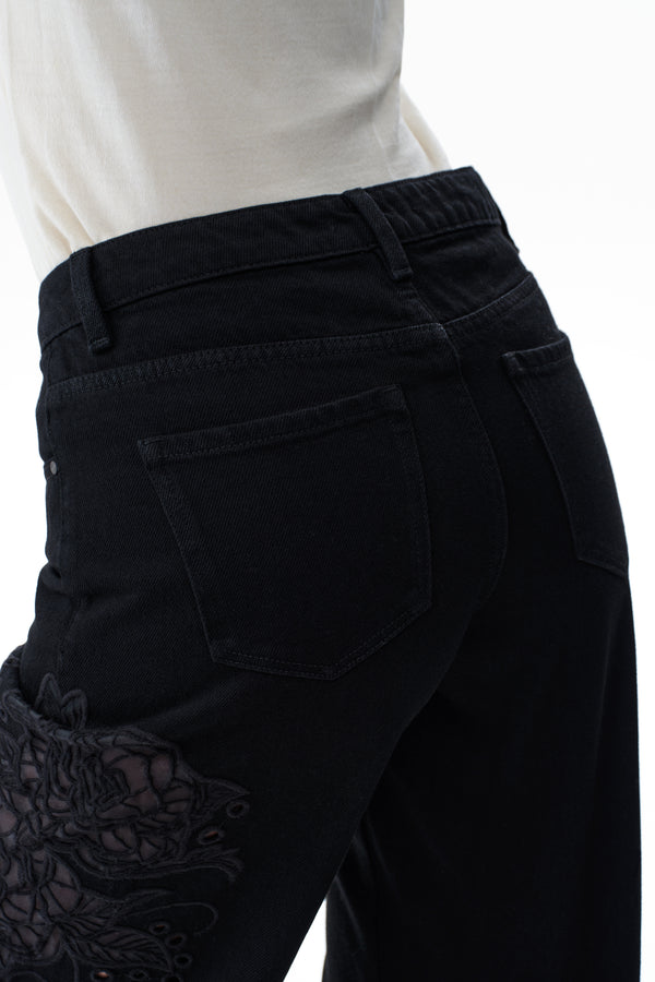Mid Rise Relaxed Straight Jeans
