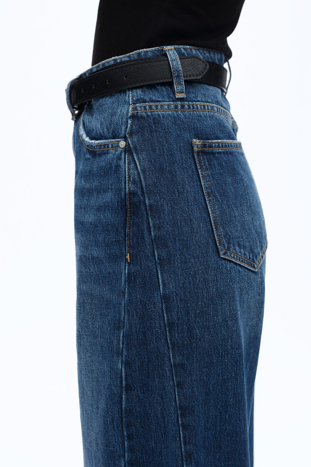 Super High Rise Pieced Barrel Leg Denim Jeans