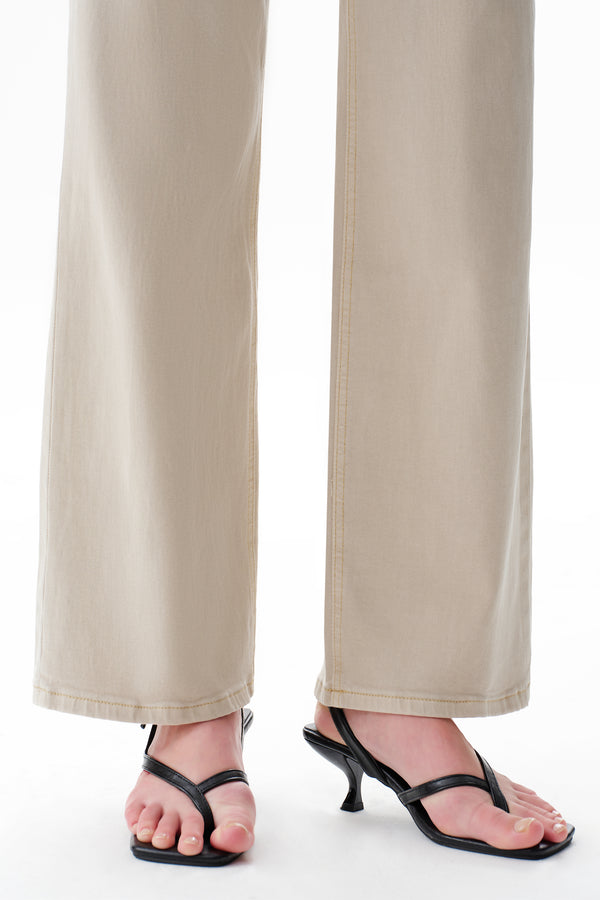 Mid Rise Wide Leg Jeans