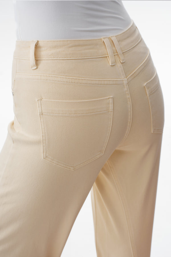 Mid Rise Barrel Leg Denim Jeans