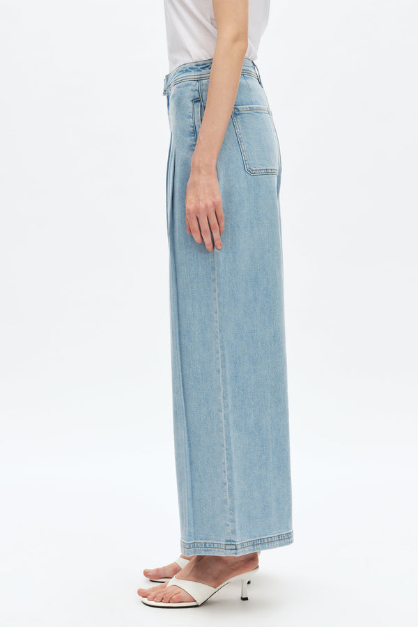 unique-id-ee26f74b-f4a8-45db-8258-4c49460b6cdb