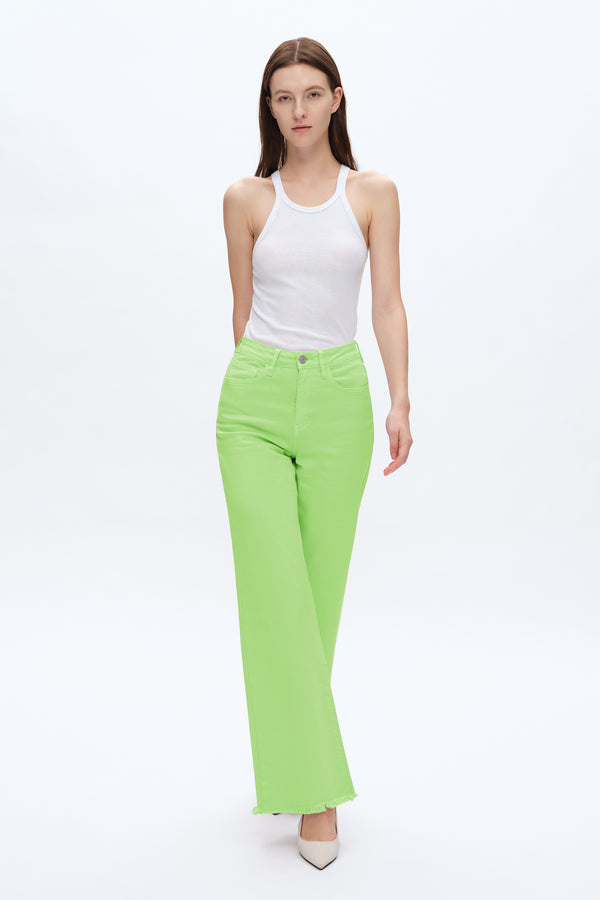 GREEN