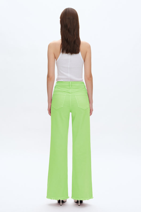 GREEN