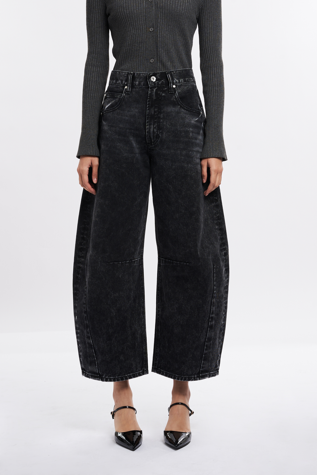 Katia Tailored Barrel Leg Denim Jeans – Bayeas Katia Tailored Barrel Leg Denim Jeans – Bayeas