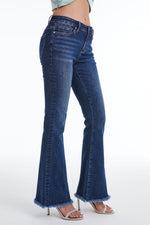 HIGH RISE FLARE JEANS WITH FRAYED HEM BYF1119