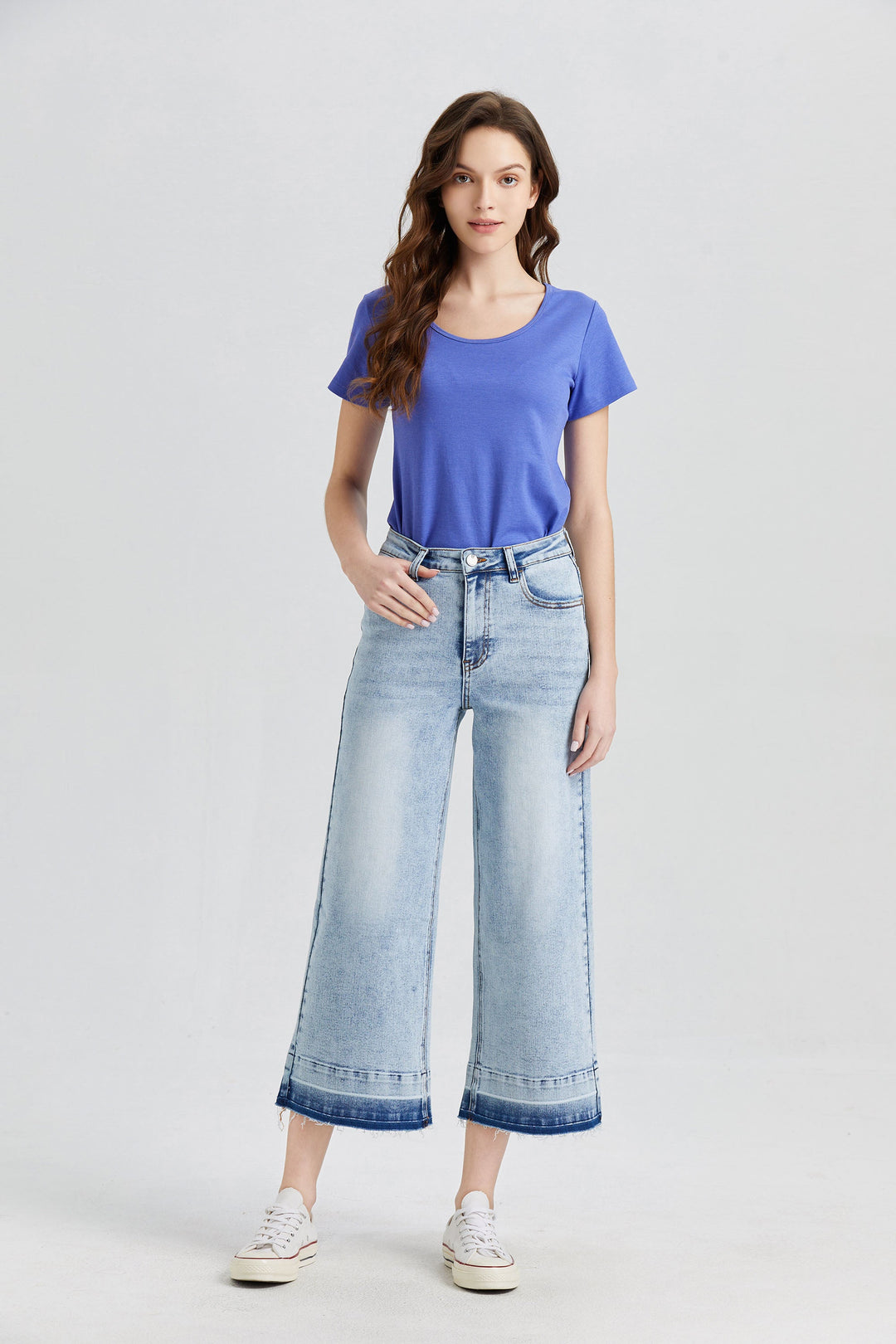 MAGGIE HIGH RISE WIDE LEG JEANS WITH RAW HEM